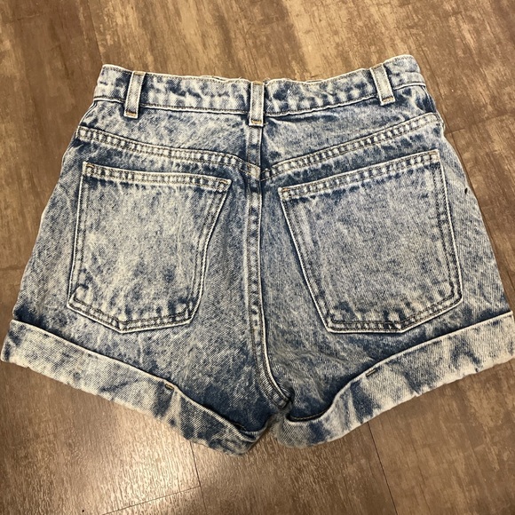 American Apparel Acid Wash High Waisted Shorts Size 00 - Picture 3 of 3